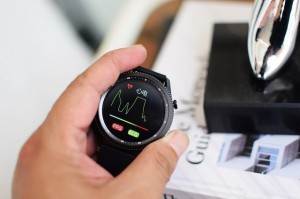 智能手表市场增长的原因是什么？